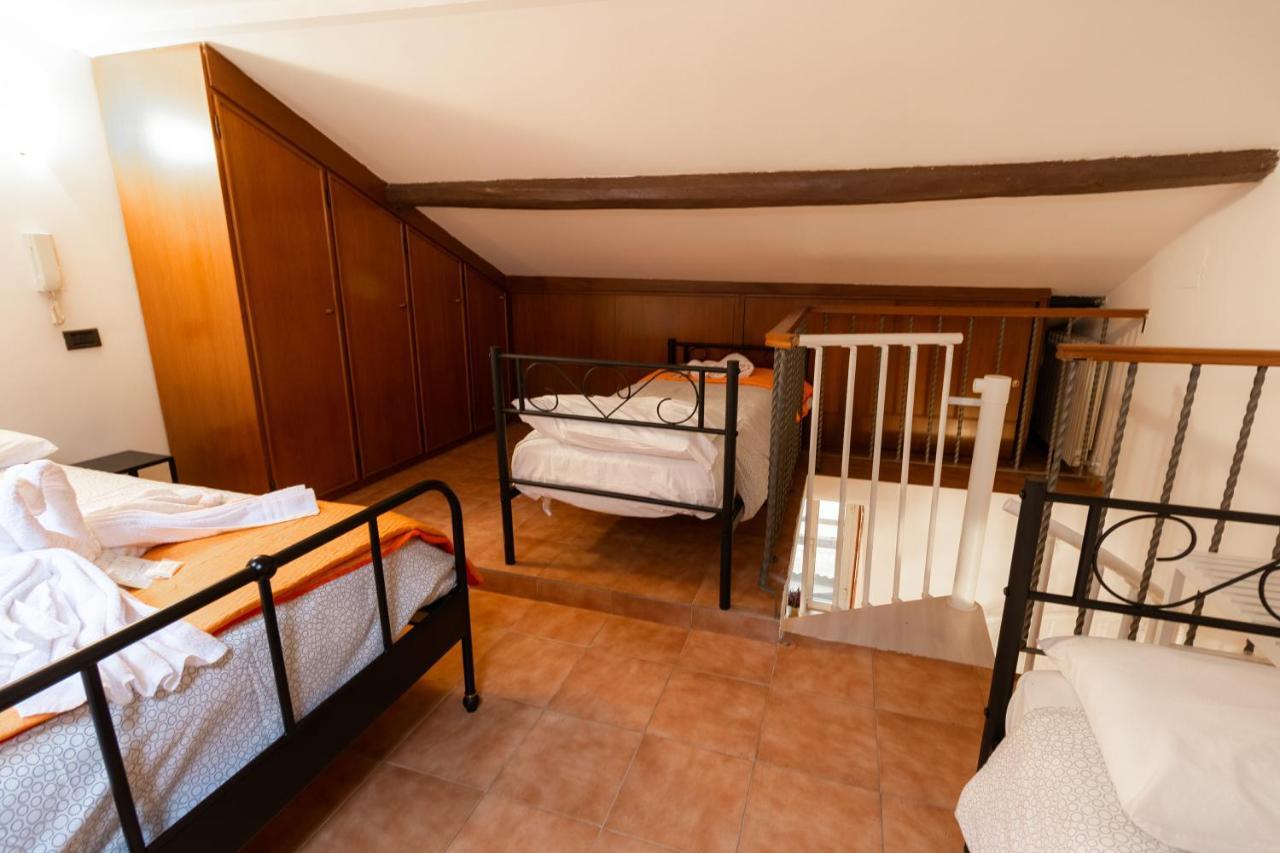 Trastevere Four Seasons Trilussa 1 Рим Екстериор снимка